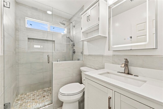 Building Photo - 23311 Catskill Ave