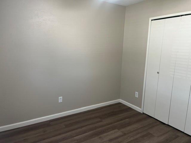 Building Photo - 6925 Glenhurst Dr