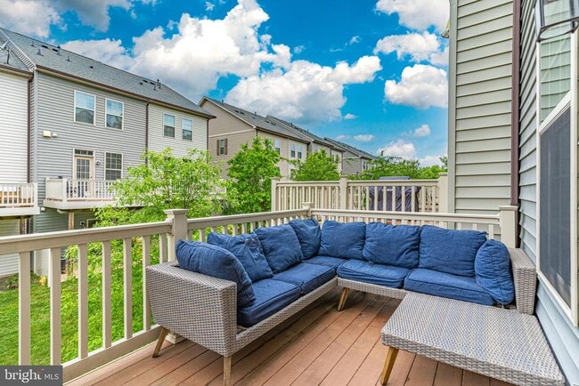 Building Photo - 7246 Winding Hills Dr