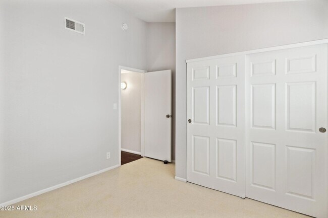 Building Photo - 5601 N 79th St