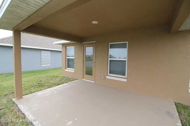 Building Photo - 2513 Pinwherry St NW