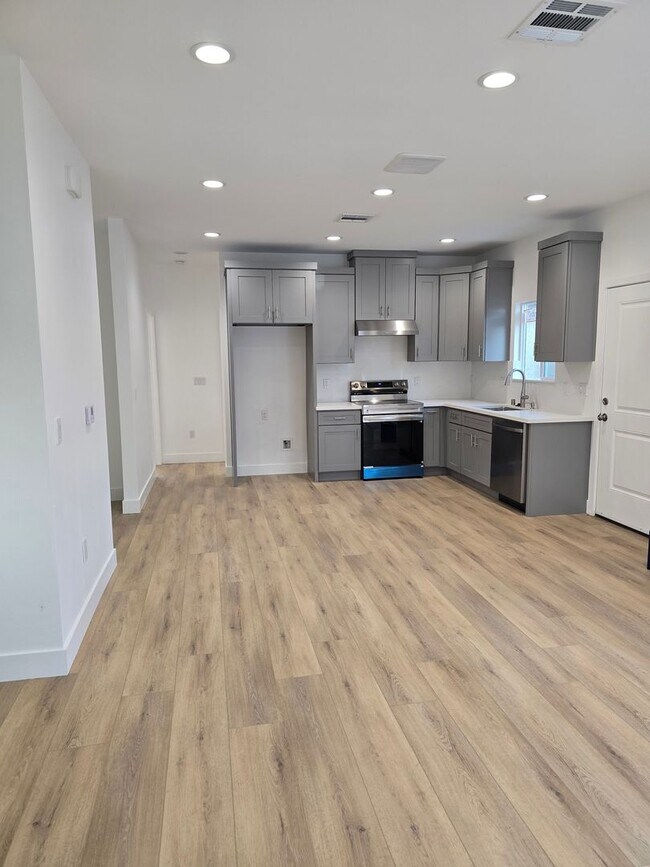 Building Photo - Brand New ADU in Garden Grove for Rent