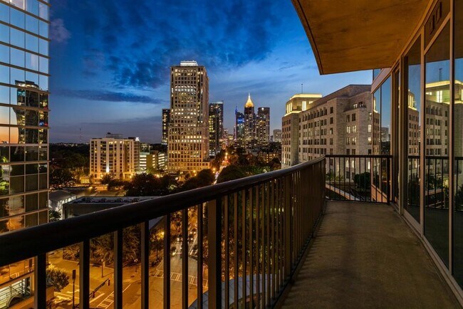 Building Photo - 1080 Peachtree St NE