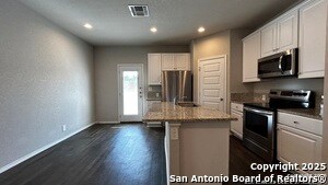 Building Photo - 1120 Thea Cv