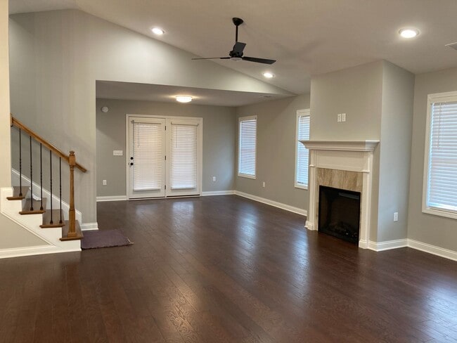 Building Photo - 116 Legacy Ct
