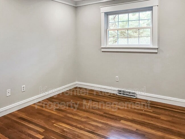 Building Photo - 9322 Huron Ave