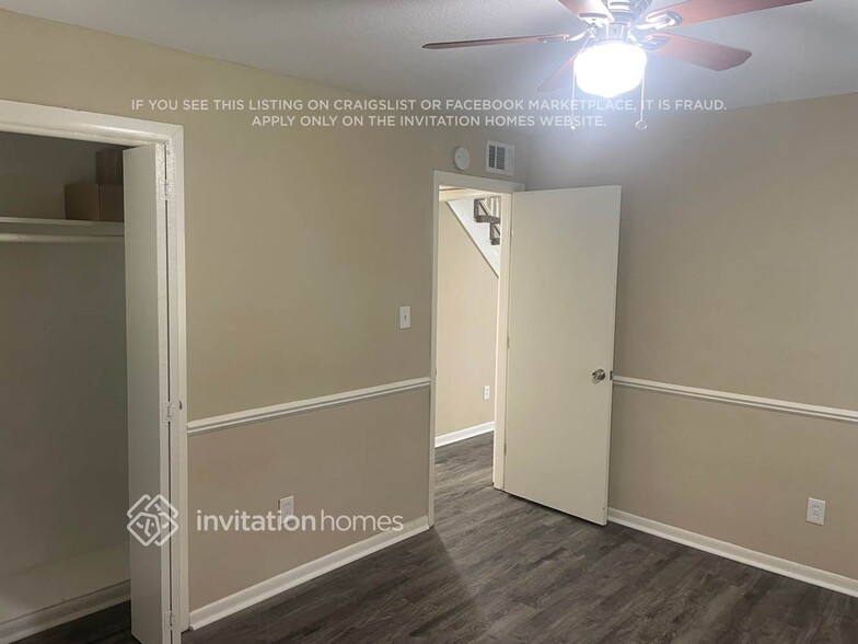 Building Photo - 371 Opal Ct