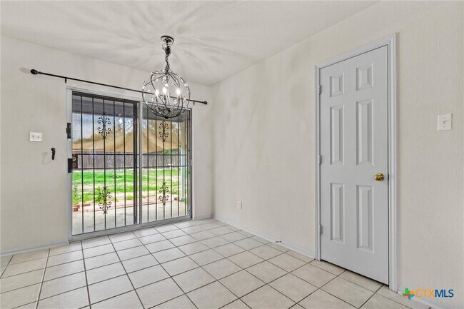 Building Photo - 5206 Oster Dr