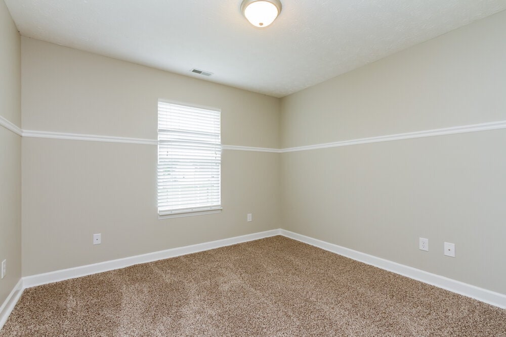 Building Photo - 148 Meadow Glen Dr