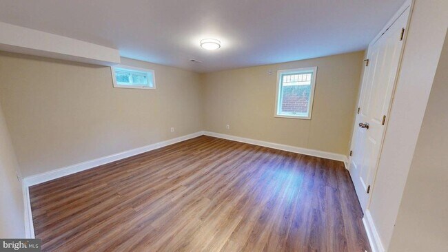 Primary Photo - 1210 N Kenilworth St