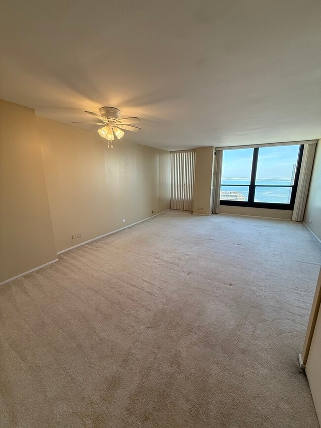 Building Photo - 1030 N State St