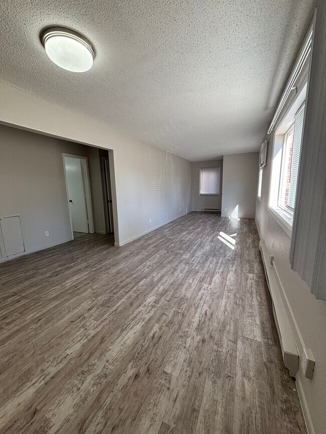 Interior Photo - Cedar Crest Apartments