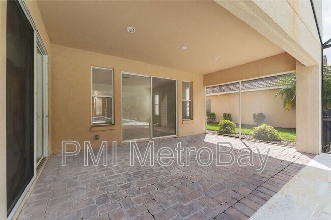 Building Photo - 10886 Cory Lake Dr