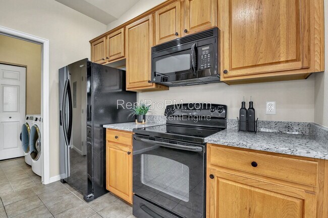 Building Photo - 2514 Owens Ave