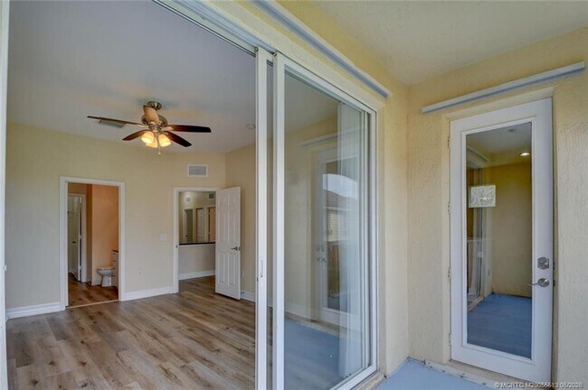 Building Photo - 44 SE Sedona Cir