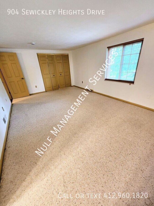 Building Photo - 904 Sewickley Heights Dr