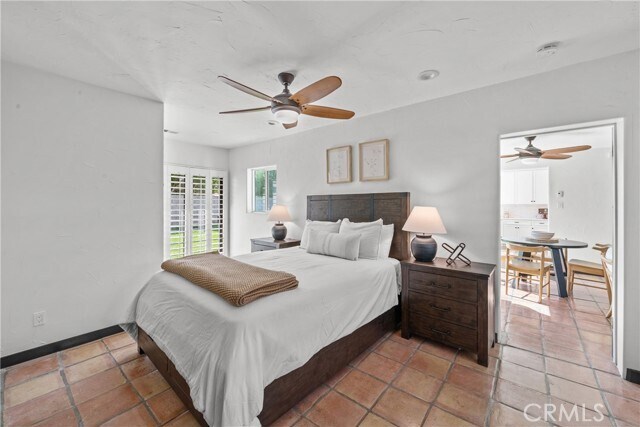 Building Photo - 642 S Mountain View Dr