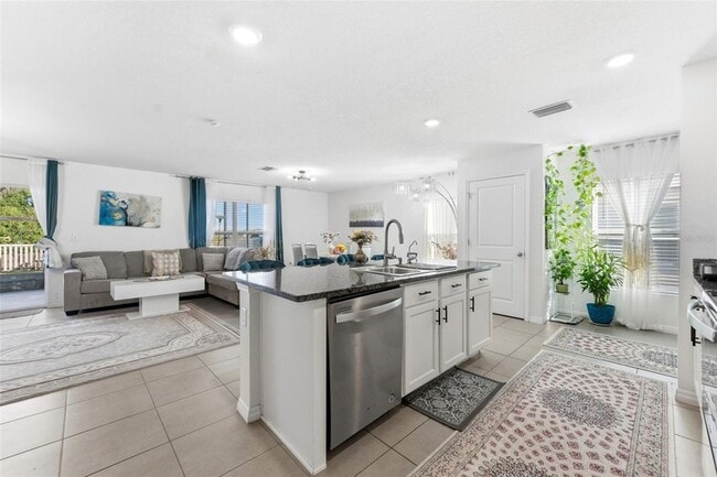 Building Photo - 11447 Stone Pine St