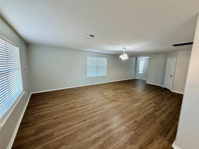 Building Photo - 9011 Aspen Trace Ln