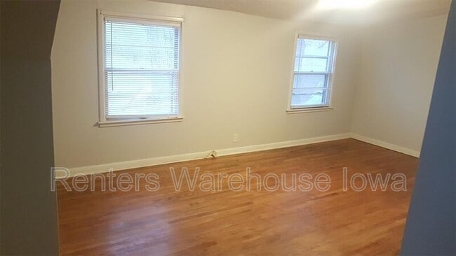 Building Photo - 1145 65th St