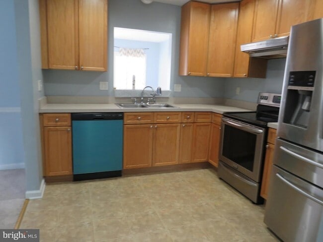 Building Photo - 46 Desert Rose Way