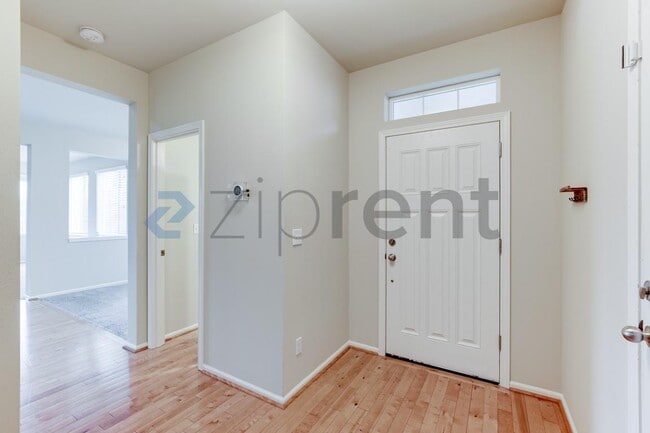 Building Photo - 18308 38th Dr SE