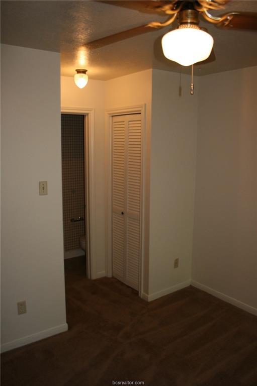 Building Photo - 1805 Woodsman Dr
