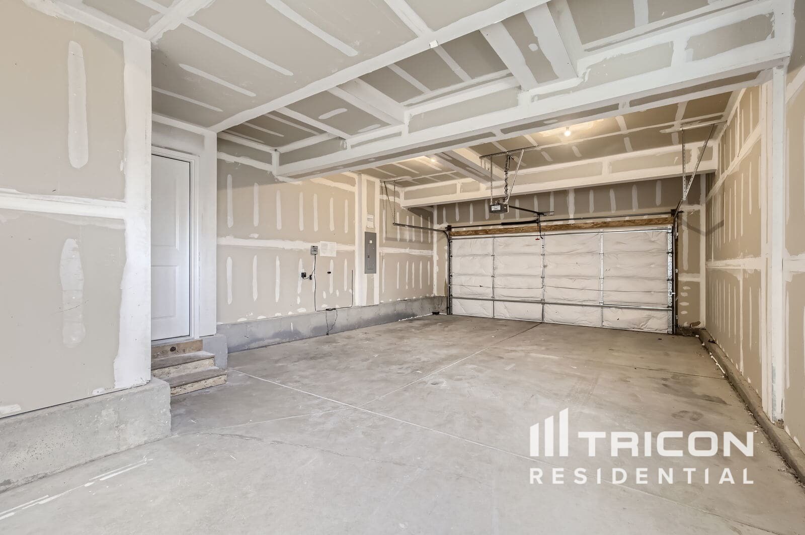 Building Photo - 7363 Ocean Ridge St