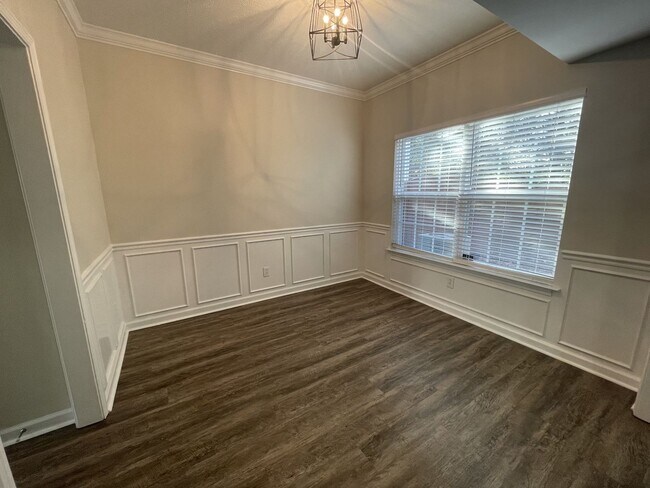 Building Photo - 284 Meigs Dr
