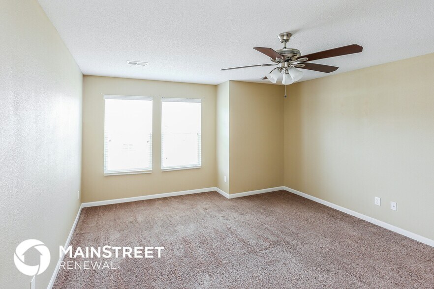 Building Photo - 10063 Chariden Dr