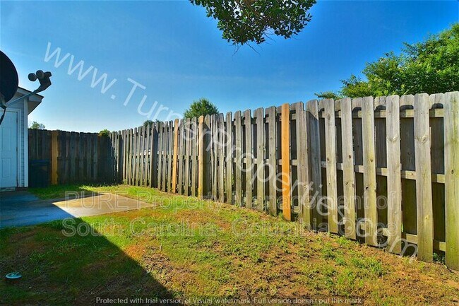 Building Photo - 251 Blue Savannah St