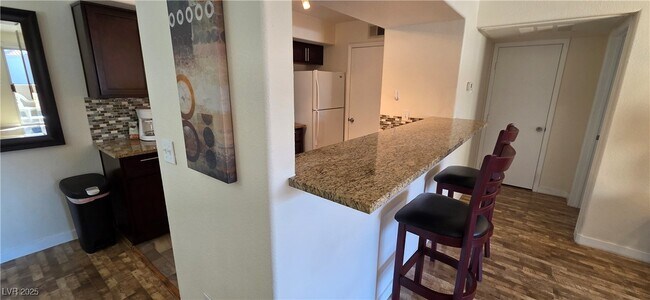 Building Photo - 2300 E Silverado Ranch Blvd