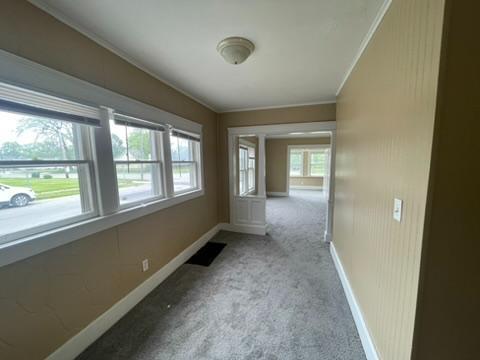 Building Photo - 2304 E Memorial Dr