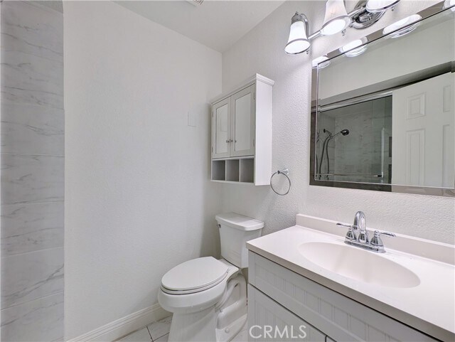 Building Photo - 2248 Drayton Ave