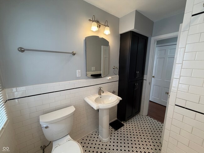 Building Photo - 6191 Crittenden Ave