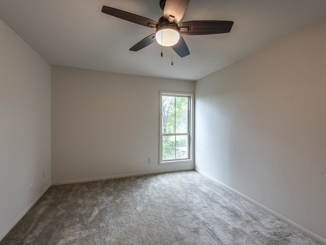 Building Photo - 14703 Barryknoll Ln