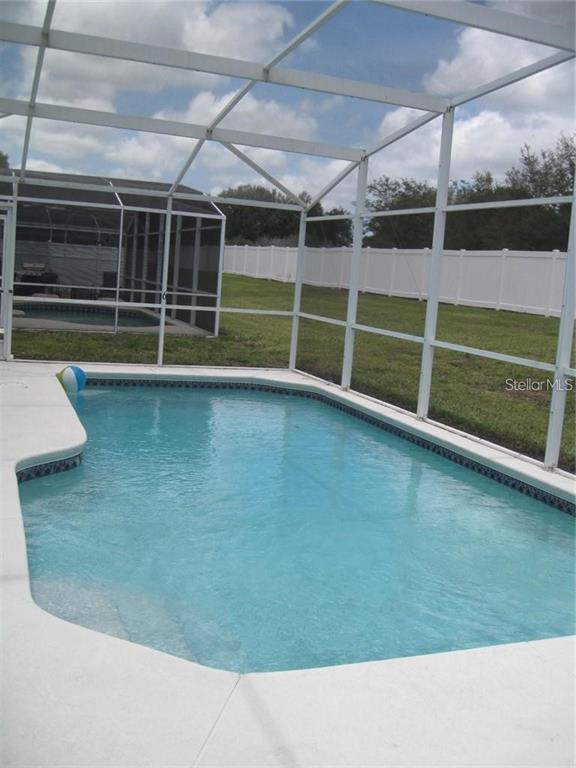 Building Photo - 844 Bloomingdale Dr