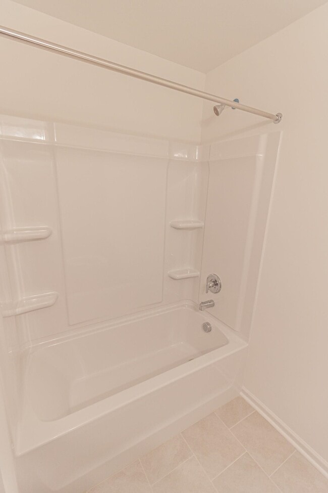 Building Photo - 195 Crescent Wy