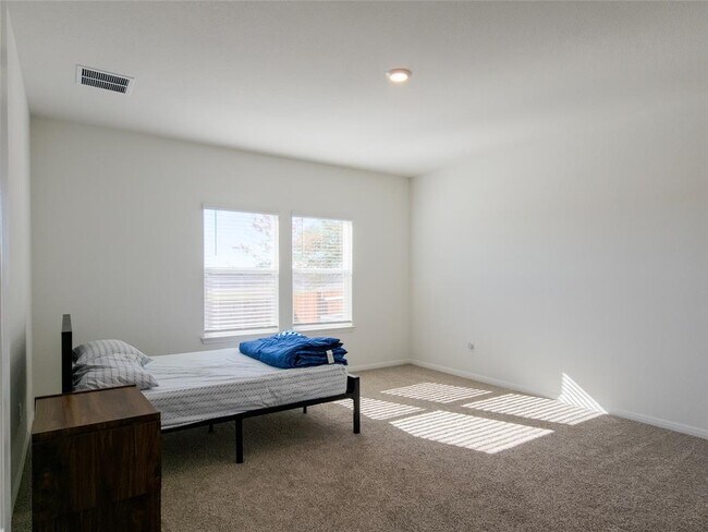 Building Photo - 2333 March Hare Trce