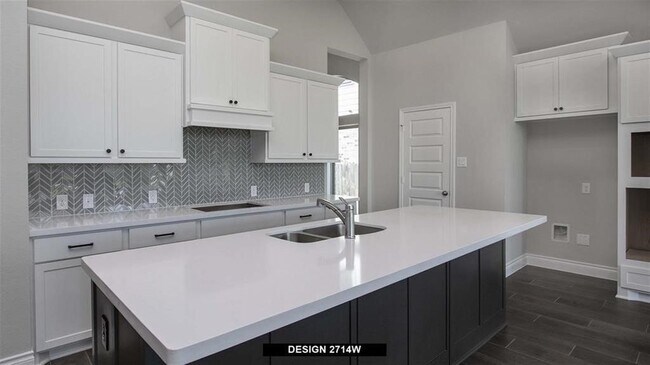 Building Photo - 15850 Weston Ridge Dr
