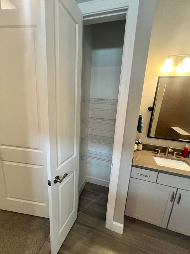 Building Photo - STUNNING LAKEFRONT 3 BEDROOM, 2.5 BATH HOM...