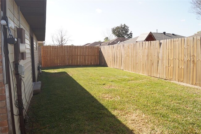 Building Photo - 1804 Flamingo Dr