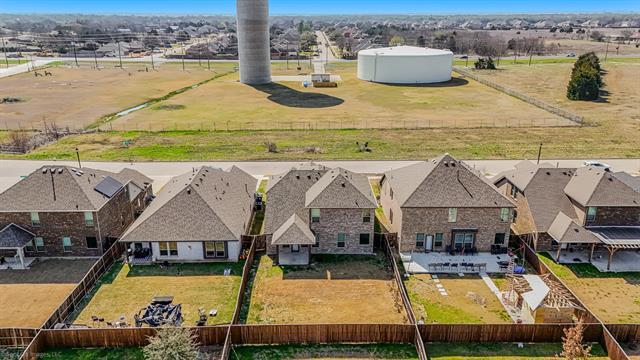 Building Photo - 638 Pinehurst Rd