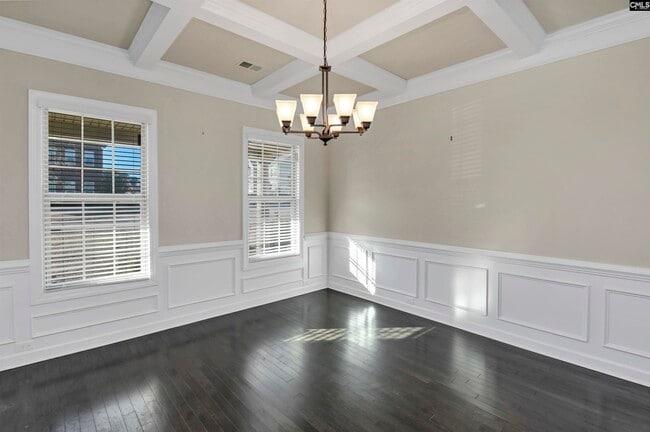 Building Photo - 5 Mapleline Ct