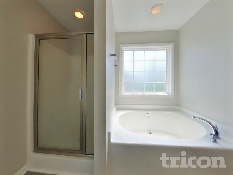 Building Photo - 46 Ivey Cottage Loop