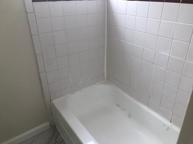 Building Photo - 7 Laidlaw Ave