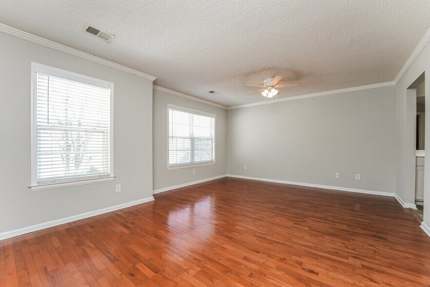 Building Photo - 4445 Feather Way