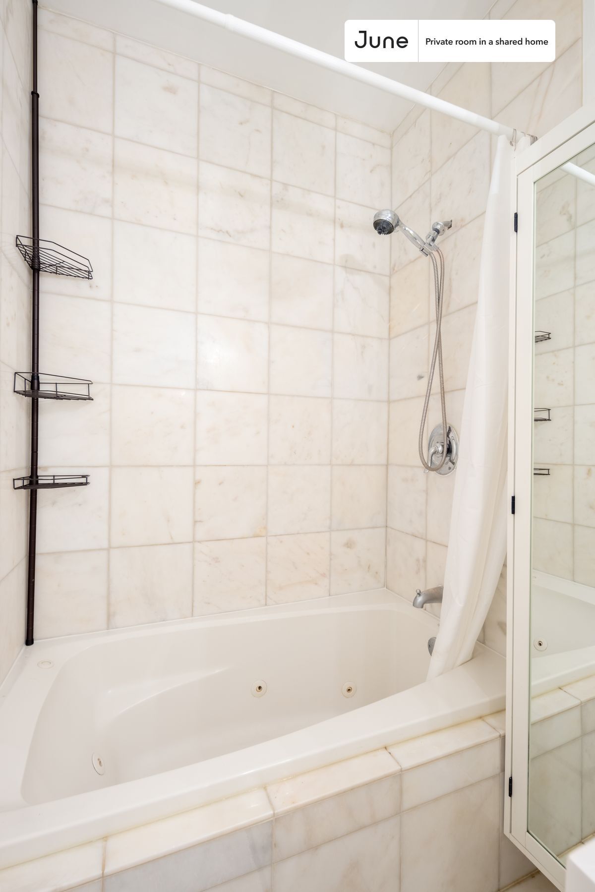 Building Photo - Room in Shared 3 bed/1 bath home