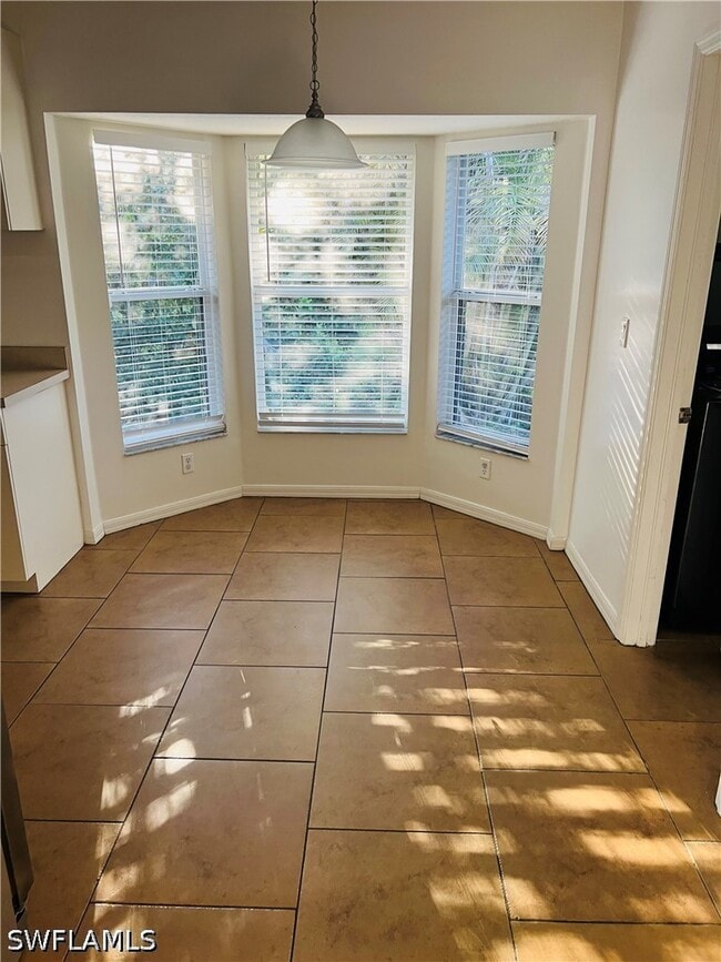 Building Photo - 3280 2nd Ave SE