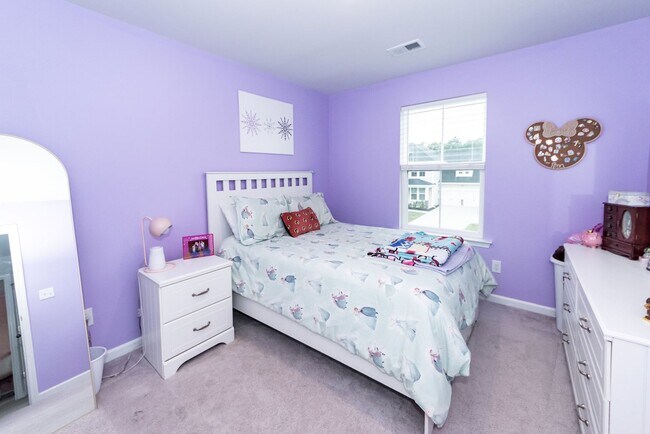 Building Photo - 6976 Pumpkinseed Dr